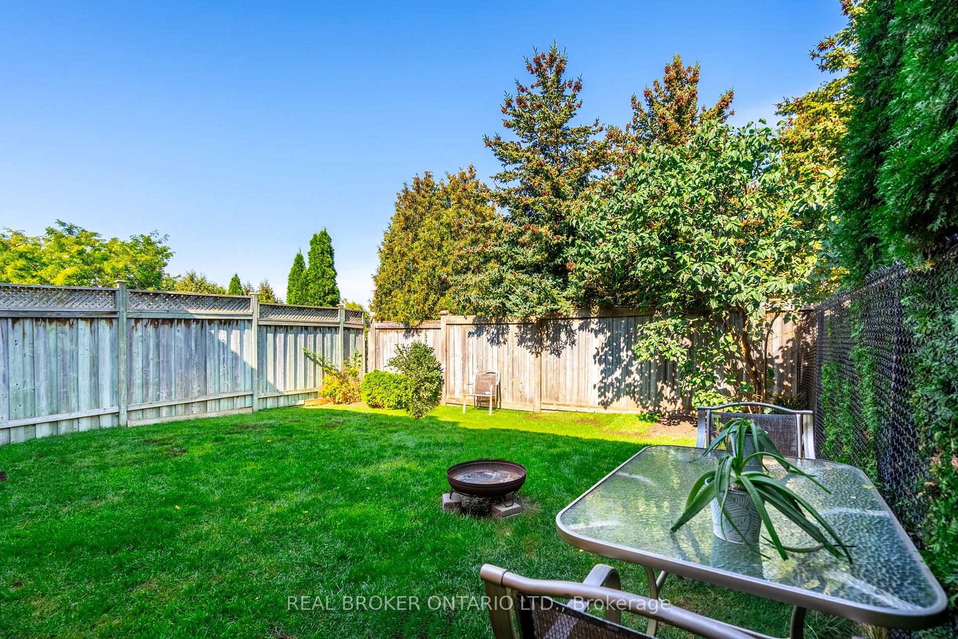 1631 Gowling Terrace