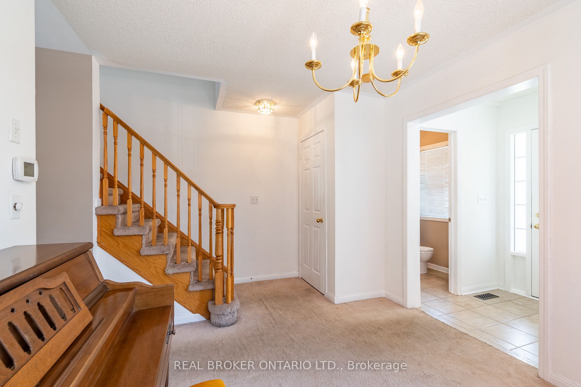 1631 Gowling Terrace