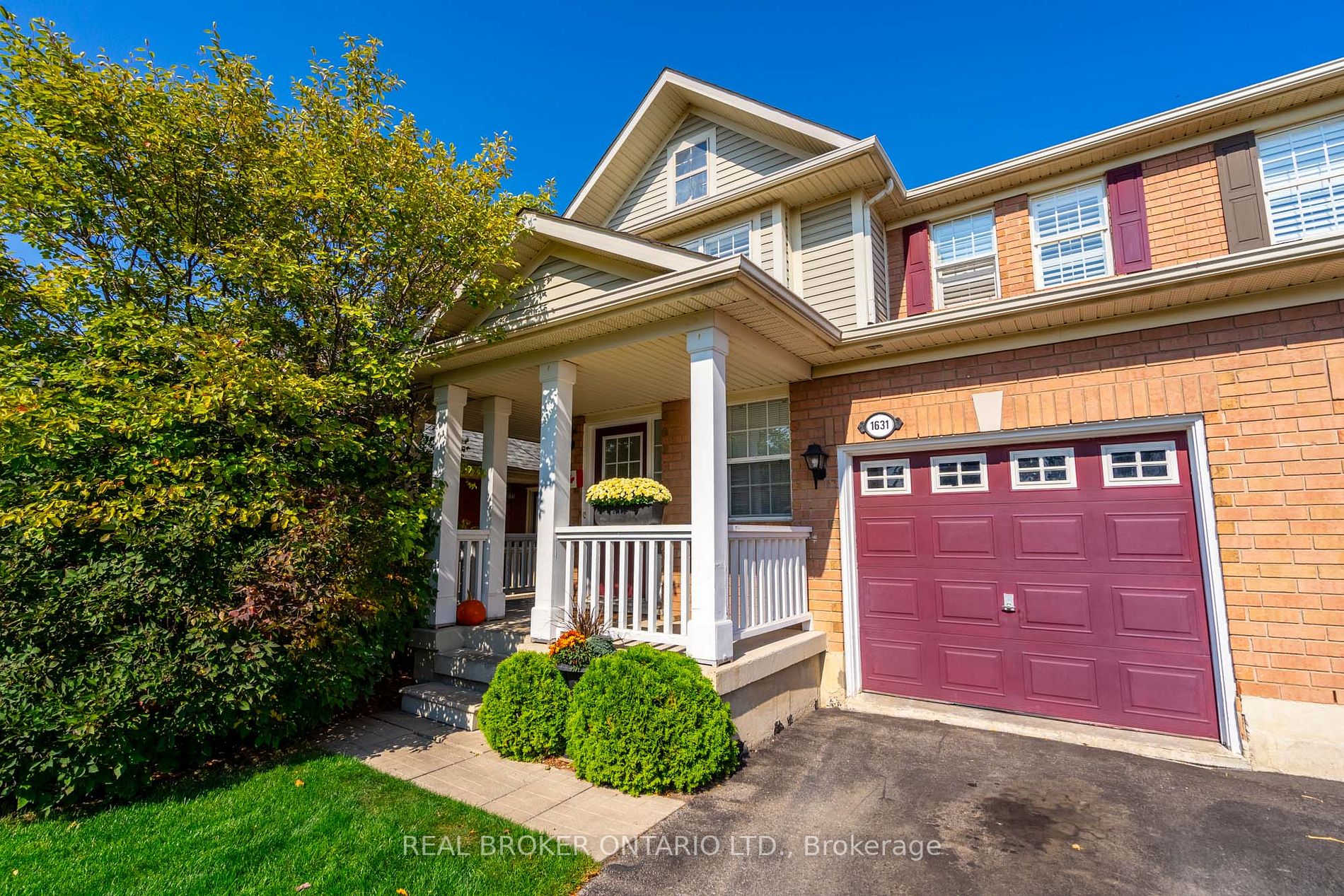 1631 Gowling Terrace