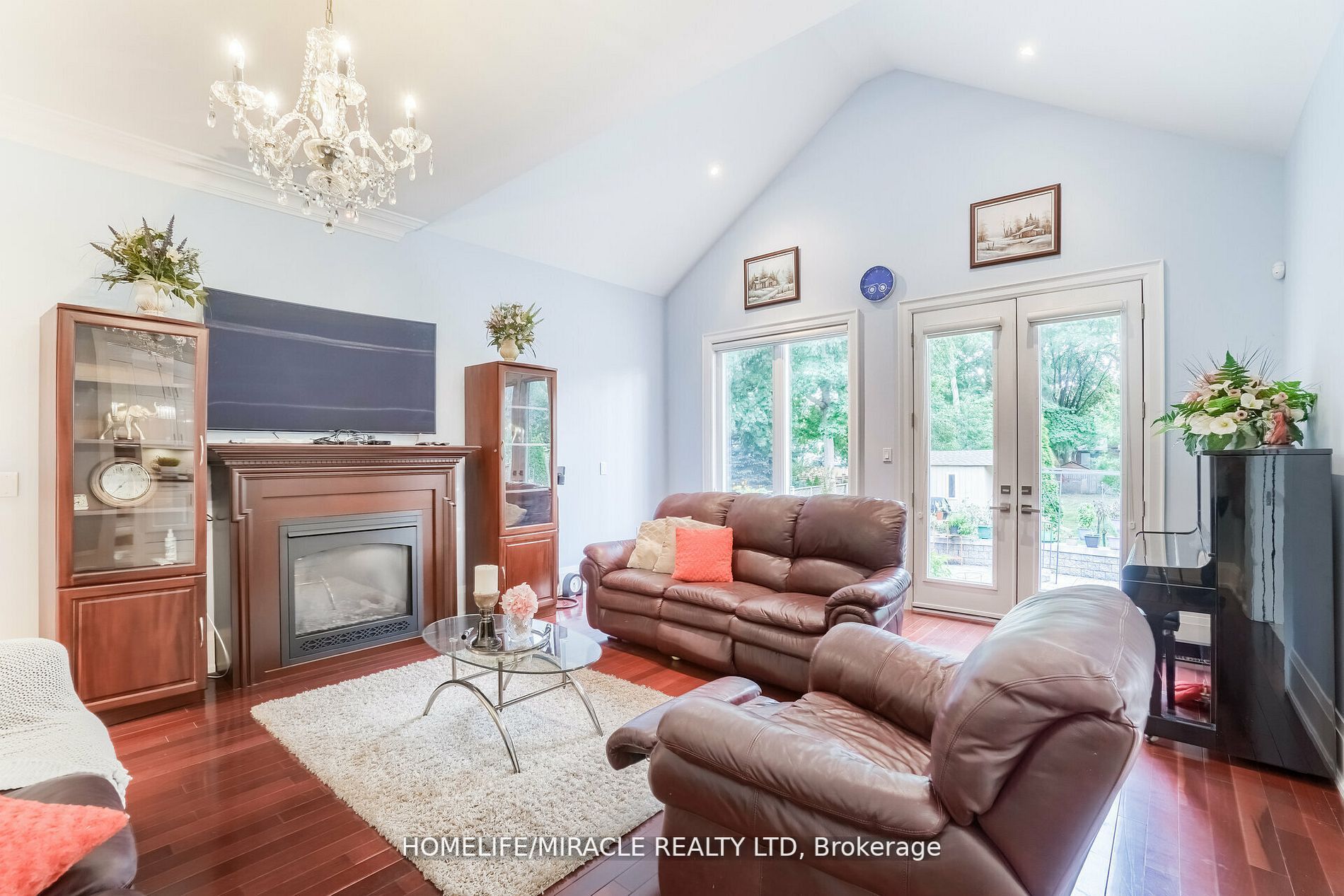 2414 Camilla Rd