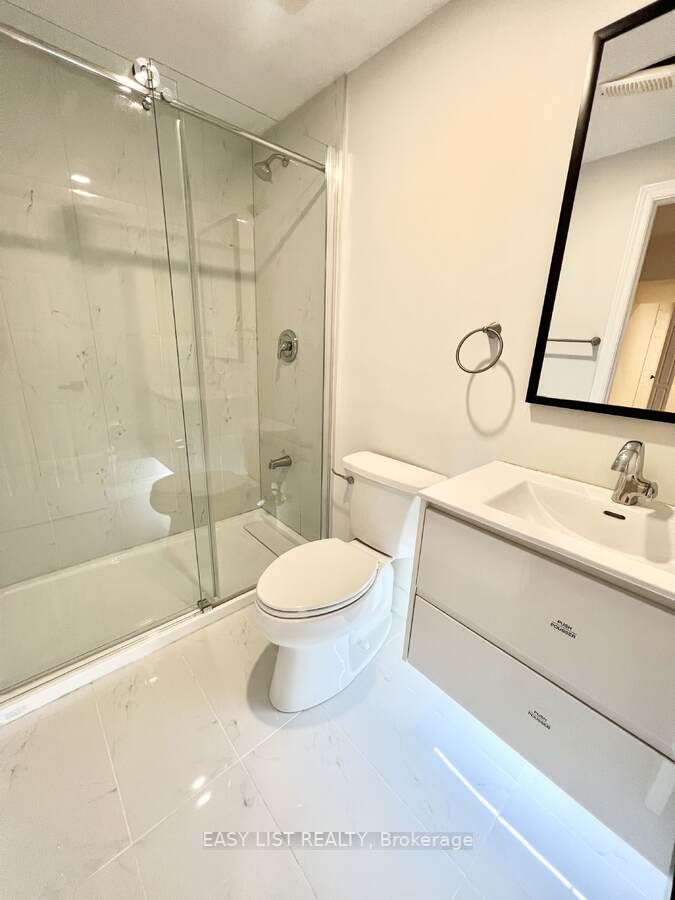889 Stoutt Cres