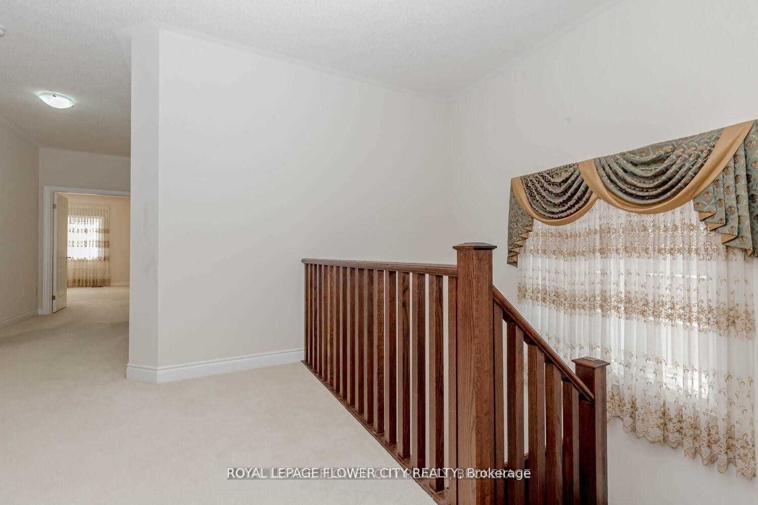 3 Chiming Rd