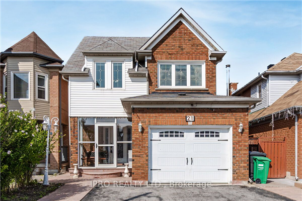 21 Chipmunk Cres, Brampton
