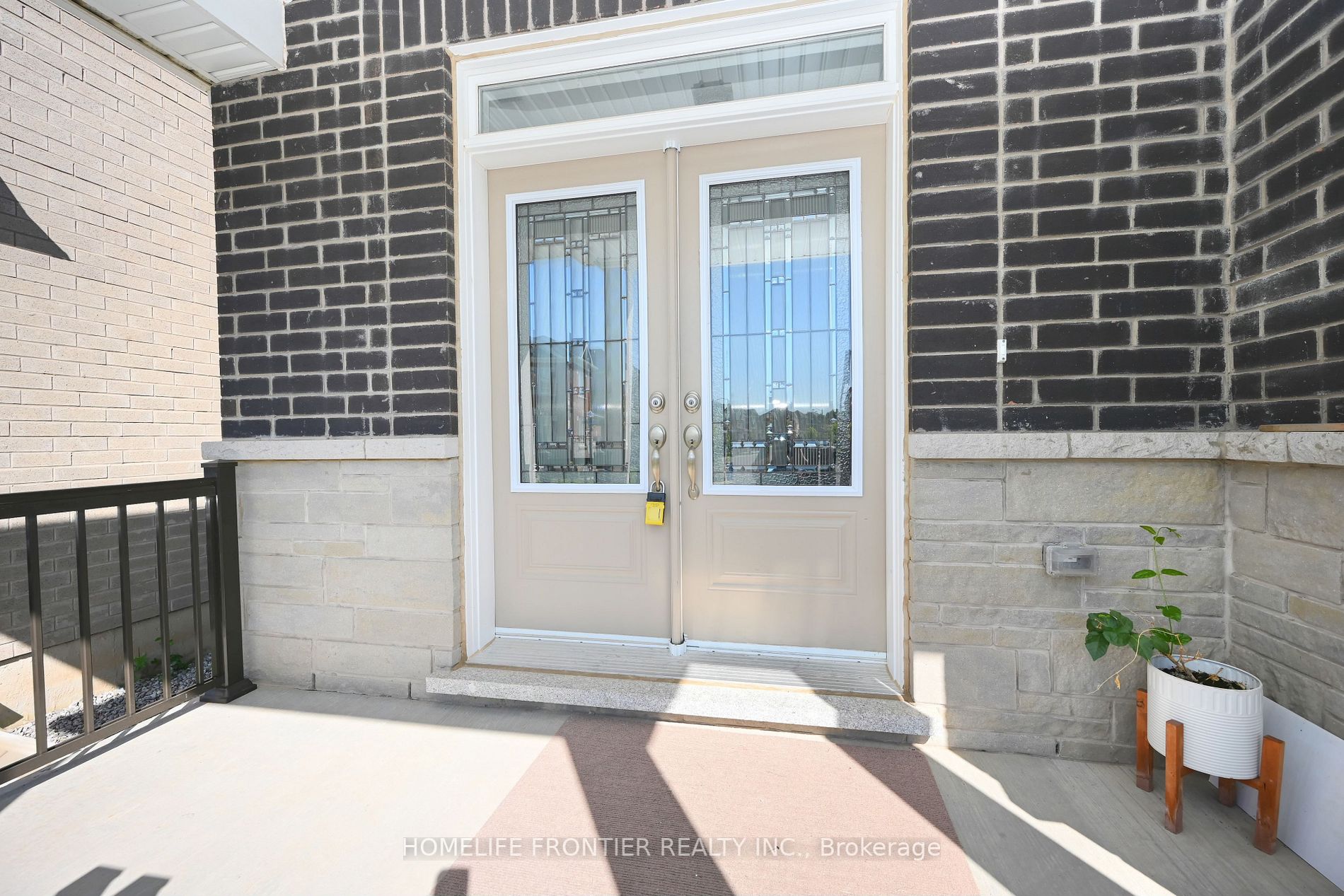 921 Chestnut Heights
