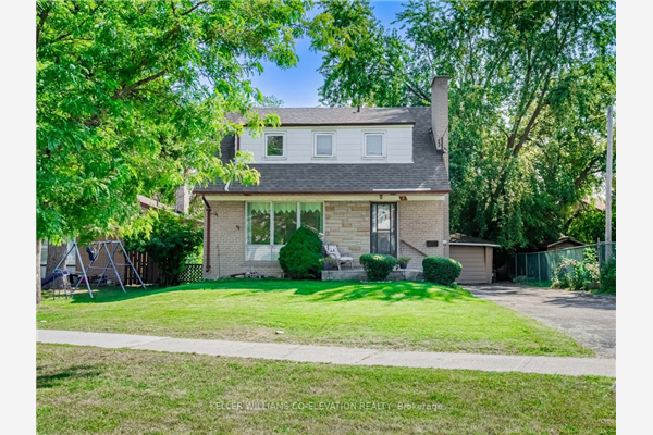 3 Pakenham Dr, Toronto