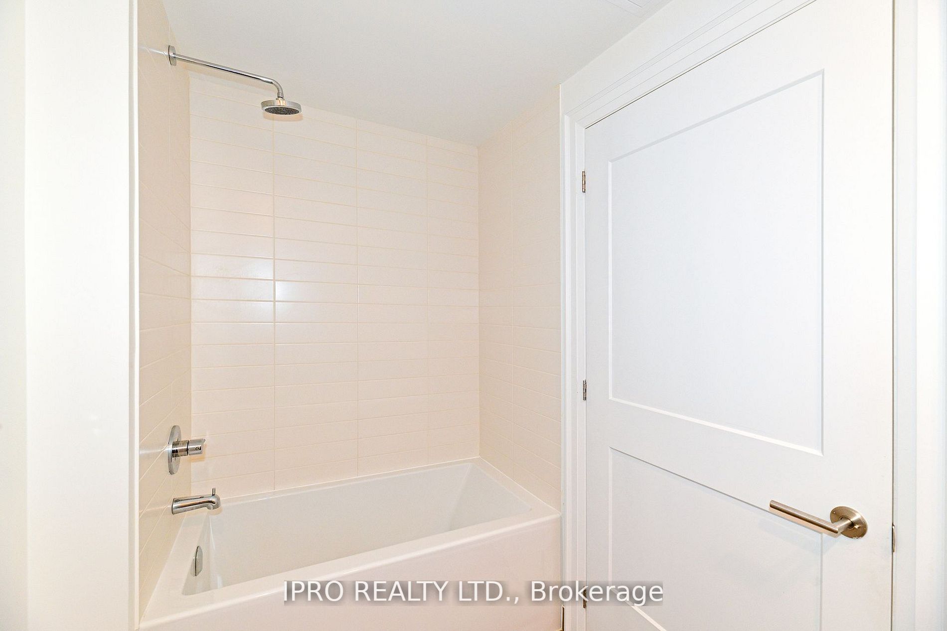 21 Park St E, #710
