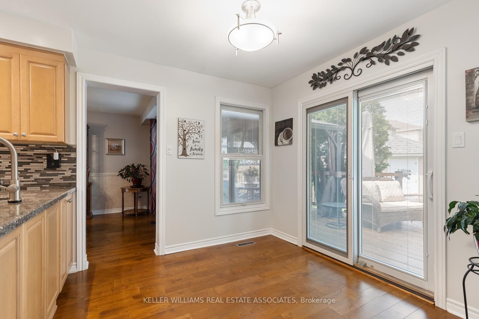 3317 Waxwing Dr