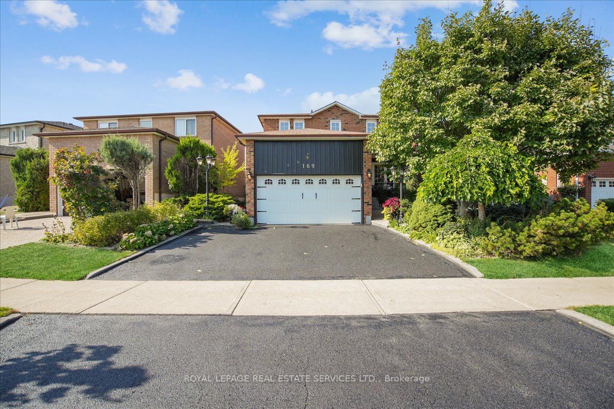 169 Kingsbridge Garden Circ