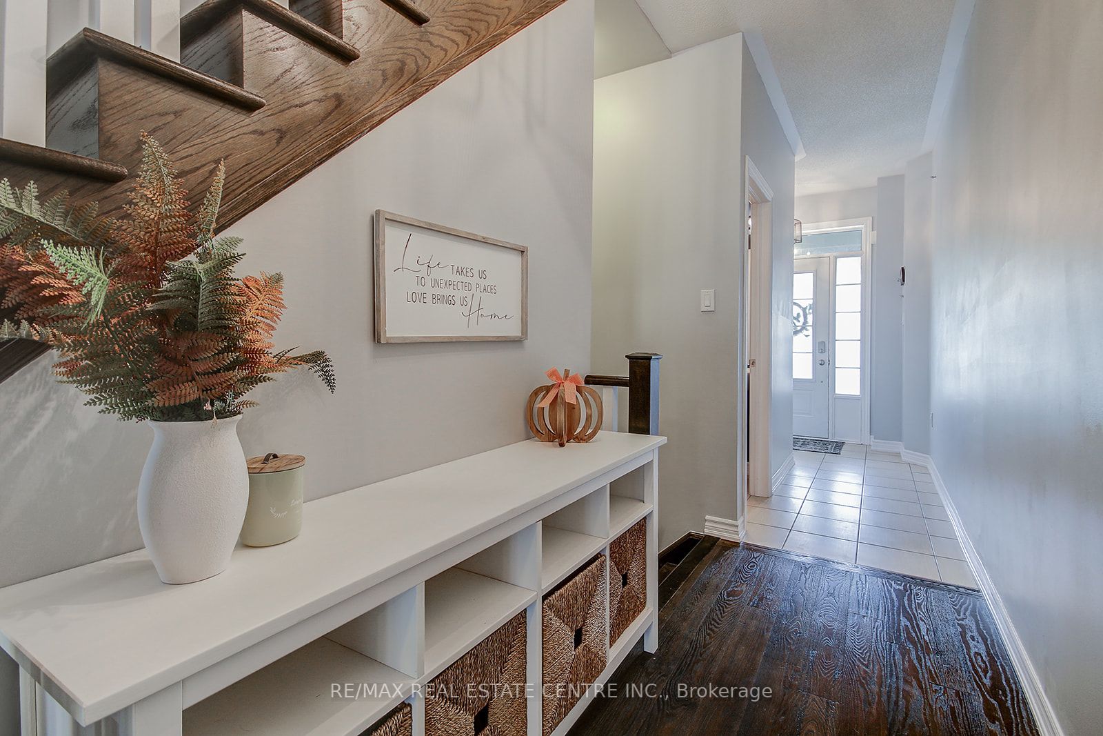 90 Upper Canada Crt