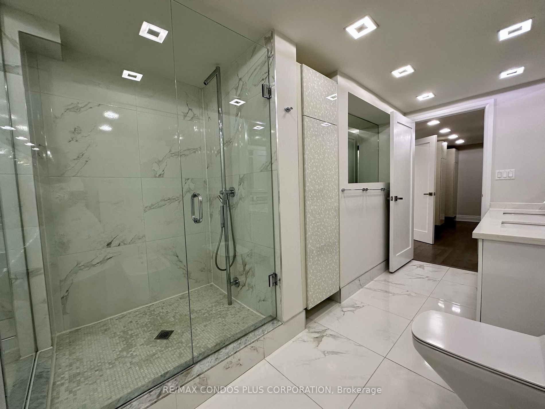 2045 Lake Shore Blvd W, #2904