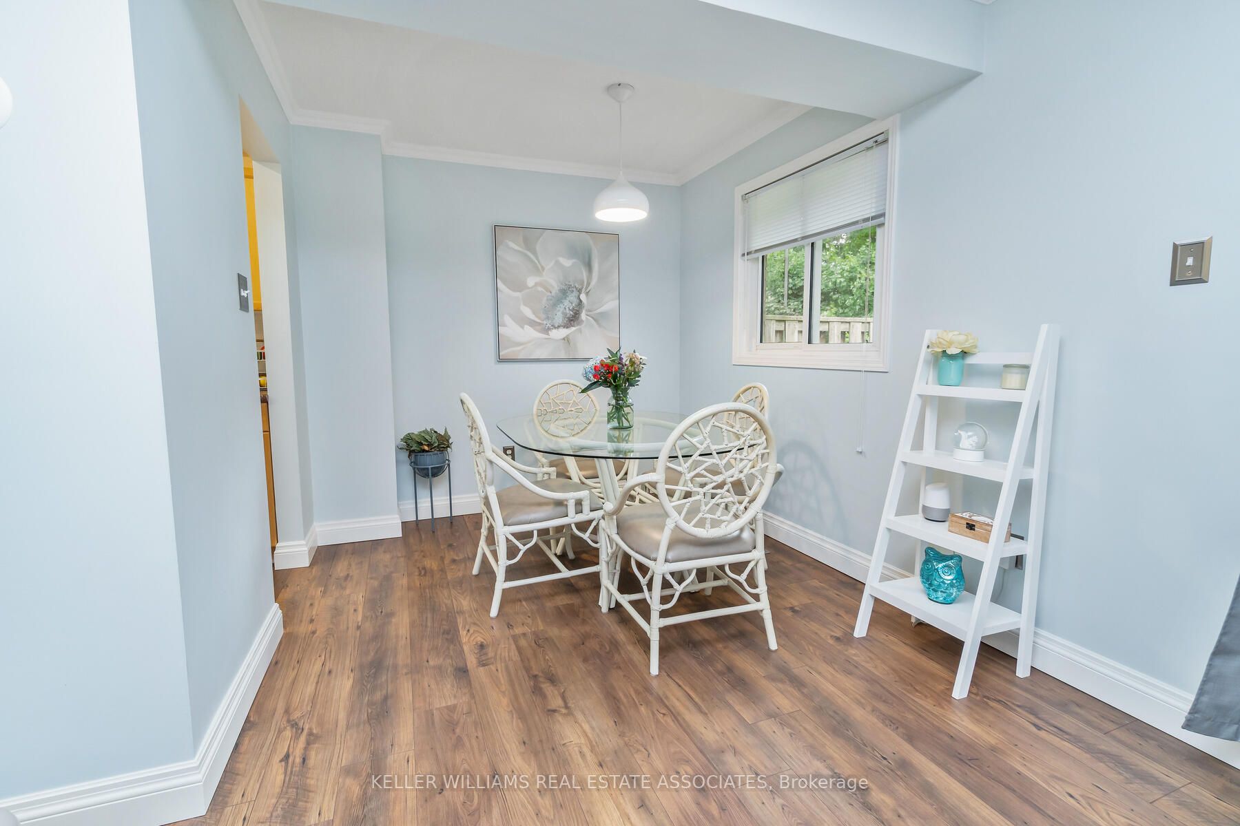 17 Lynden Circ, #1