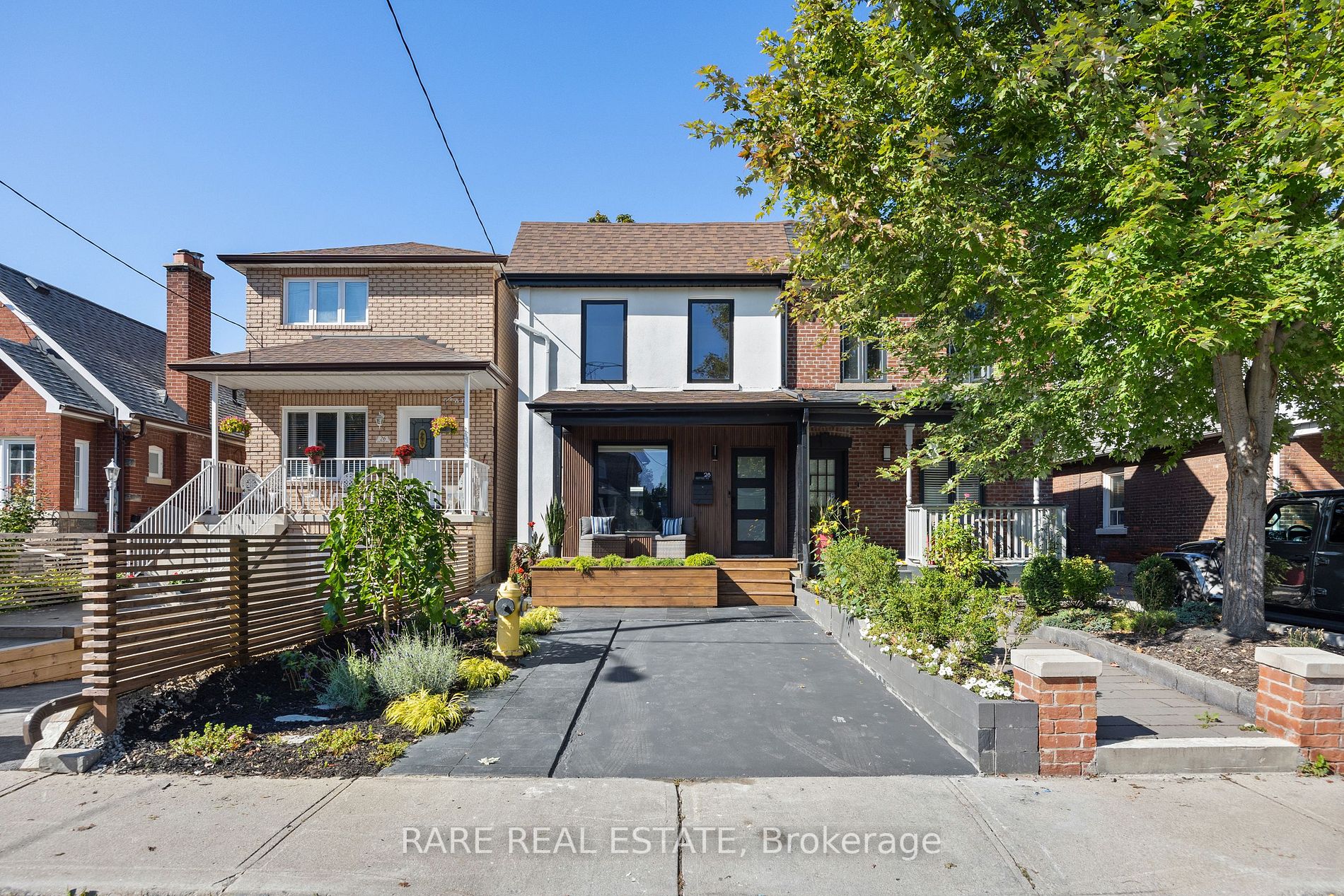 28 Guestville Ave