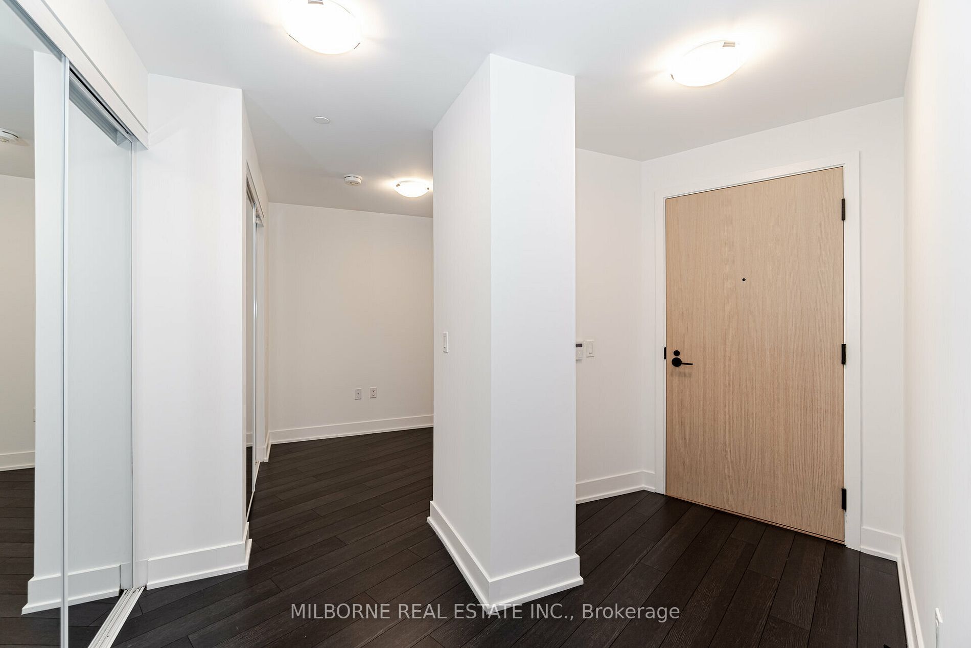 60 George Butchart Dr, #119