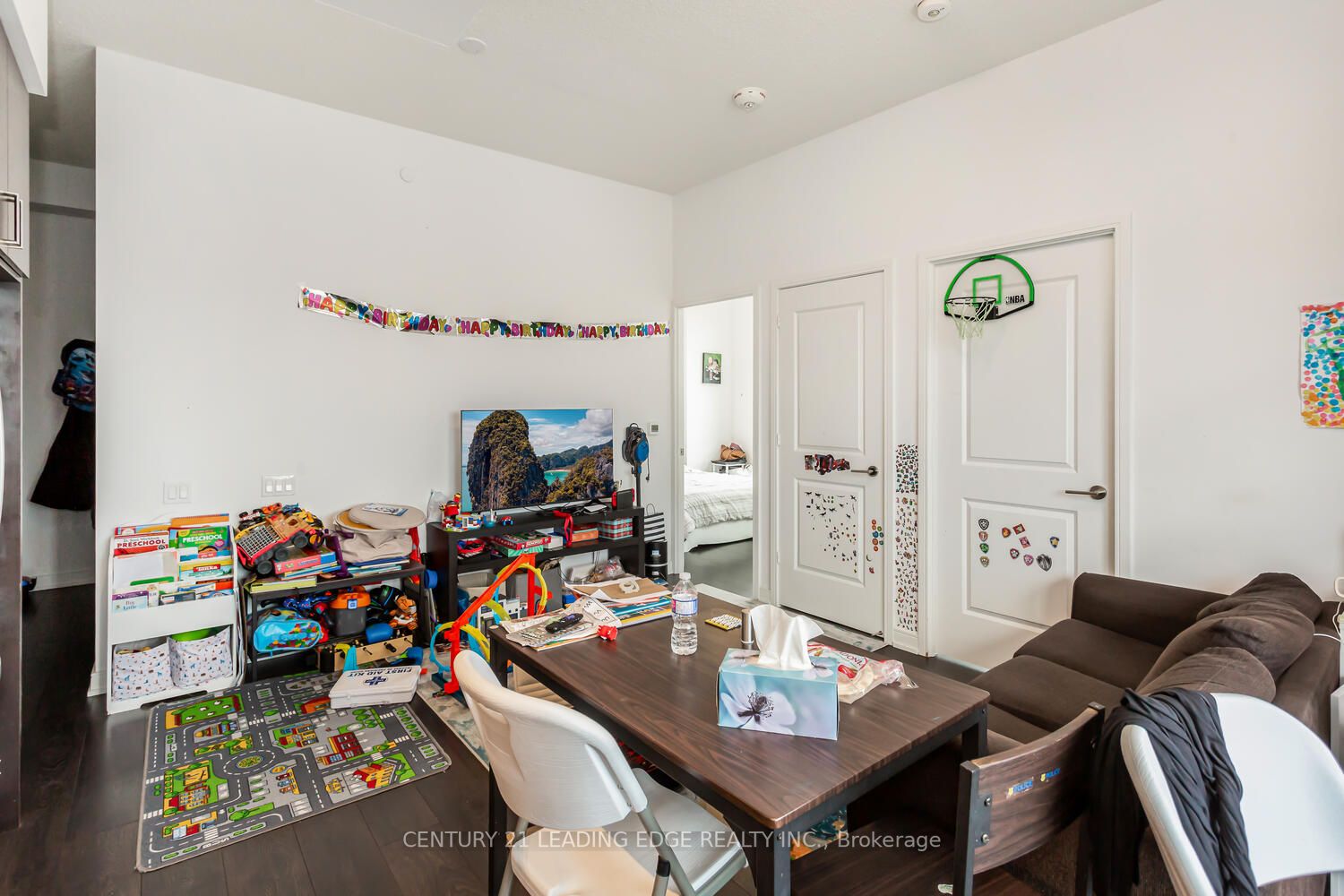 8 Nahani Way, #501