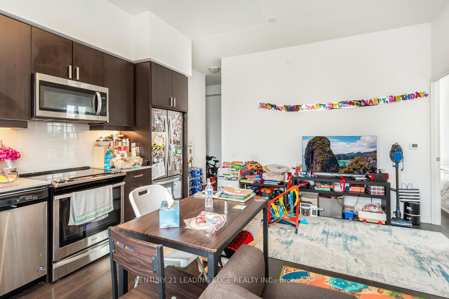 8 Nahani Way, #501