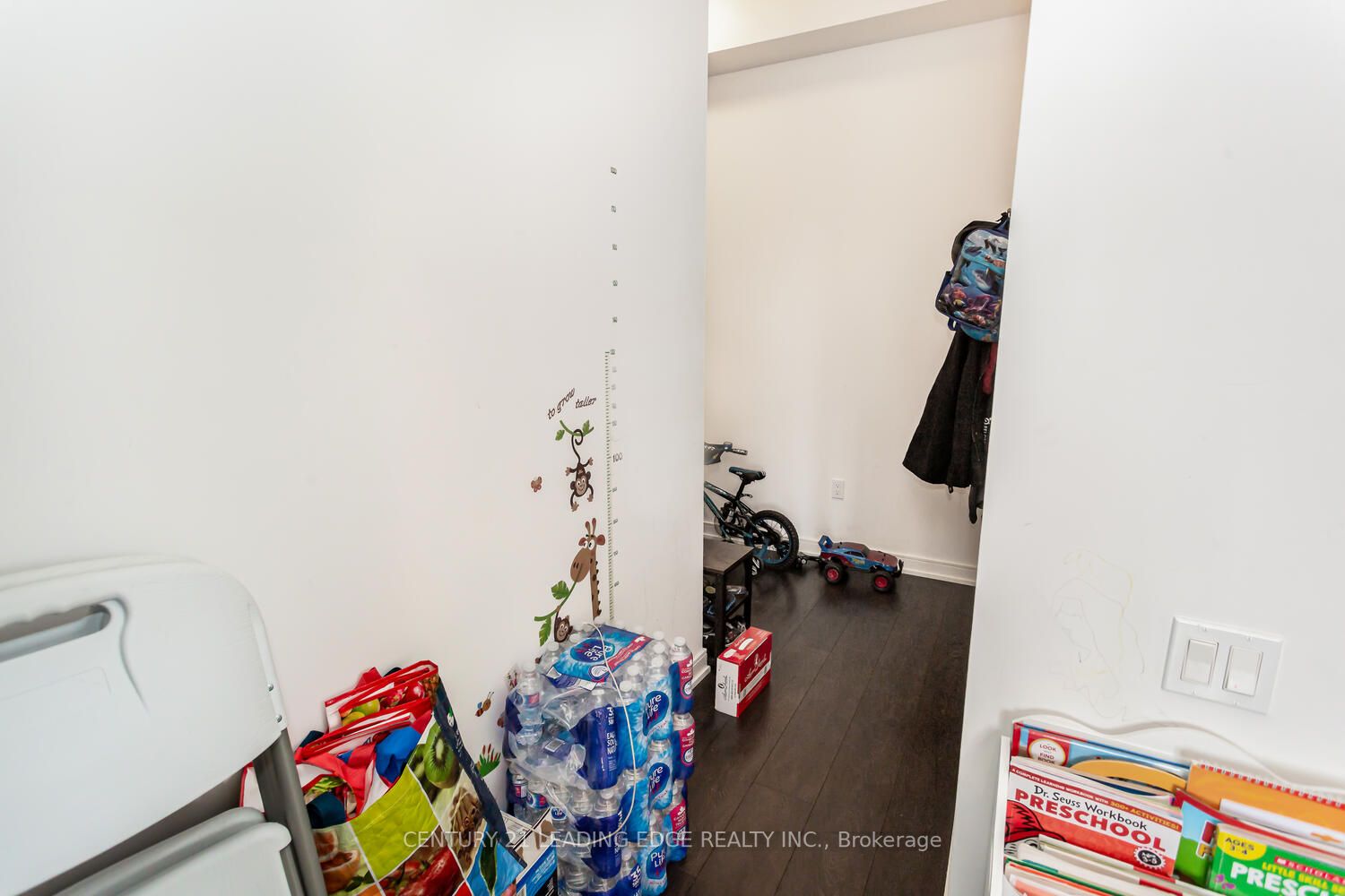 8 Nahani Way, #501