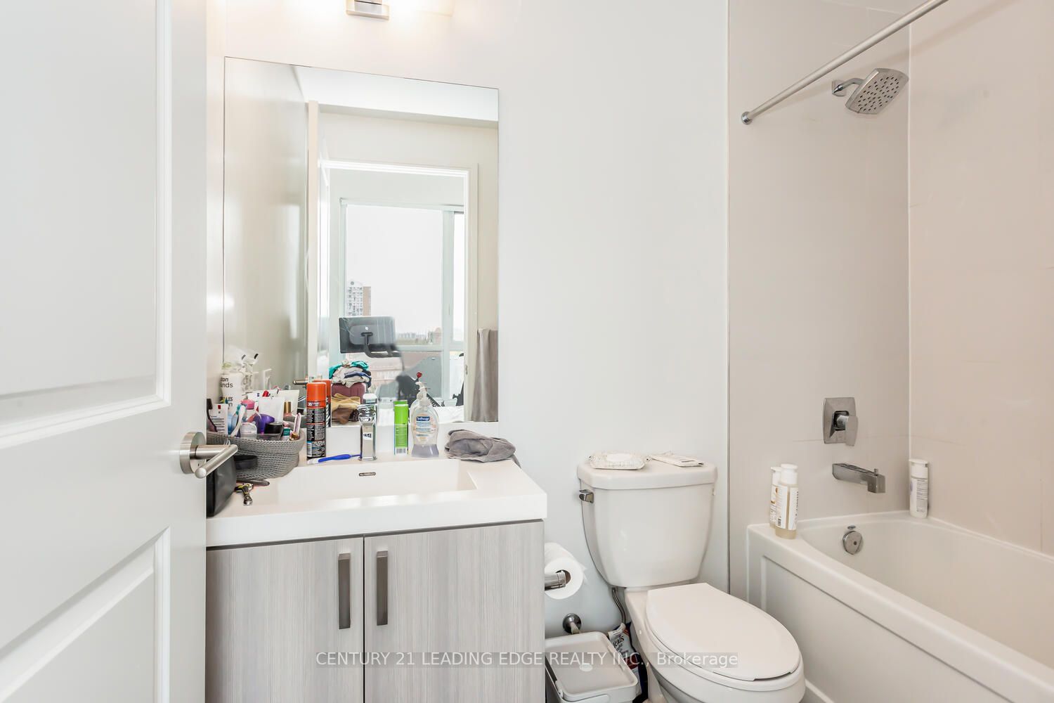 8 Nahani Way, #501