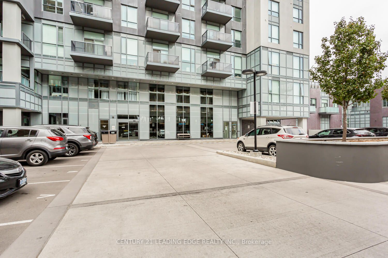 8 Nahani Way, #501