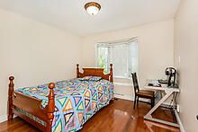 4194 Martlen Cres
