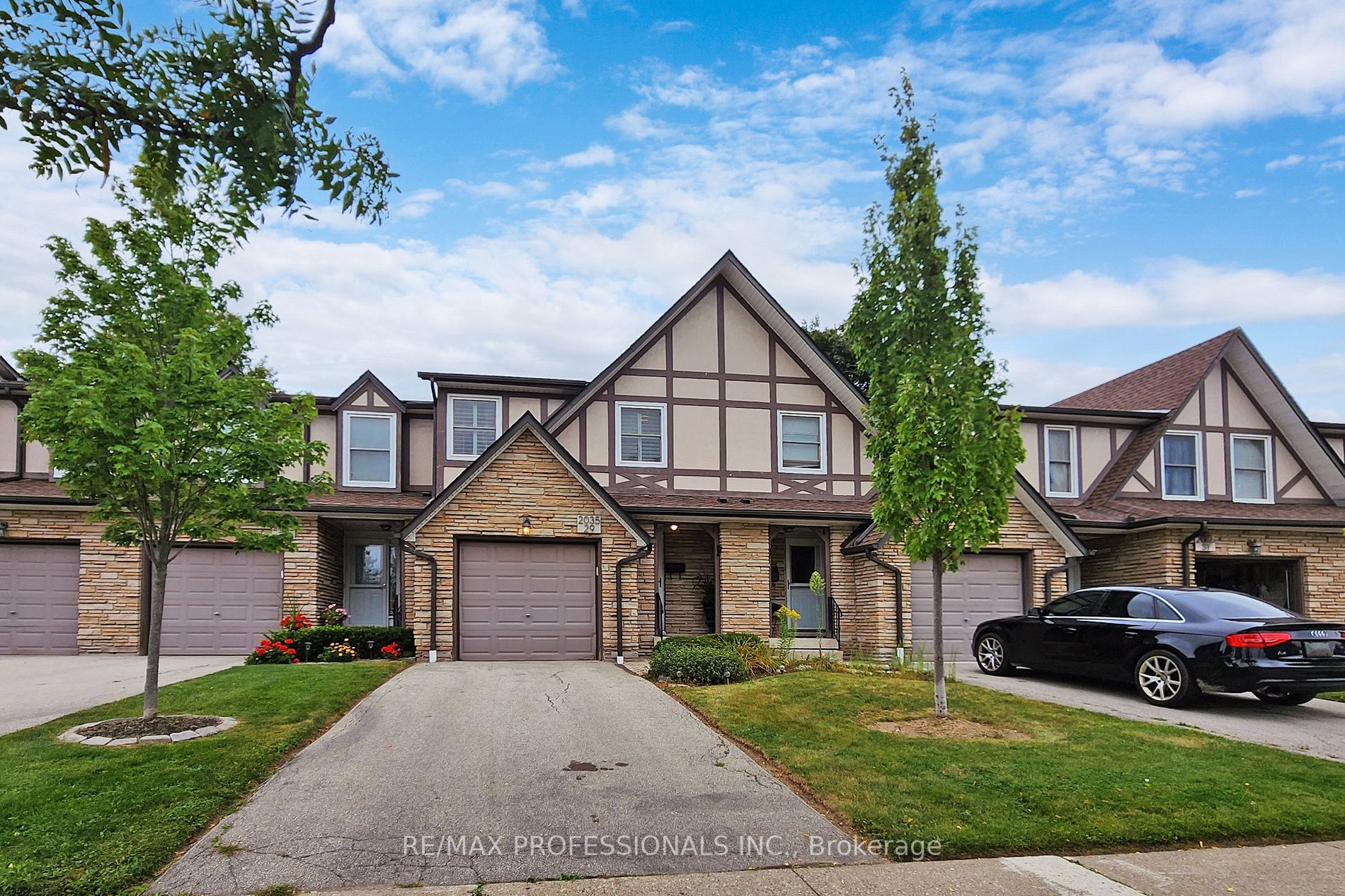2035 Amherst Heights Crt, #29