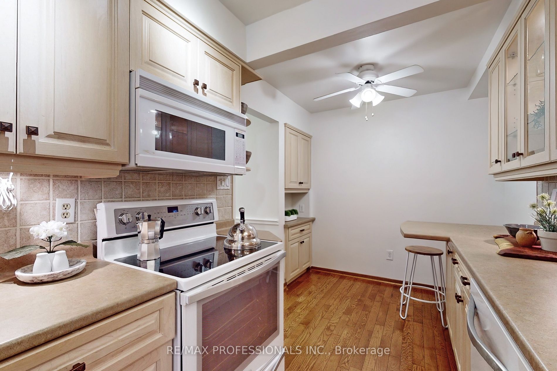 2035 Amherst Heights Crt, #29