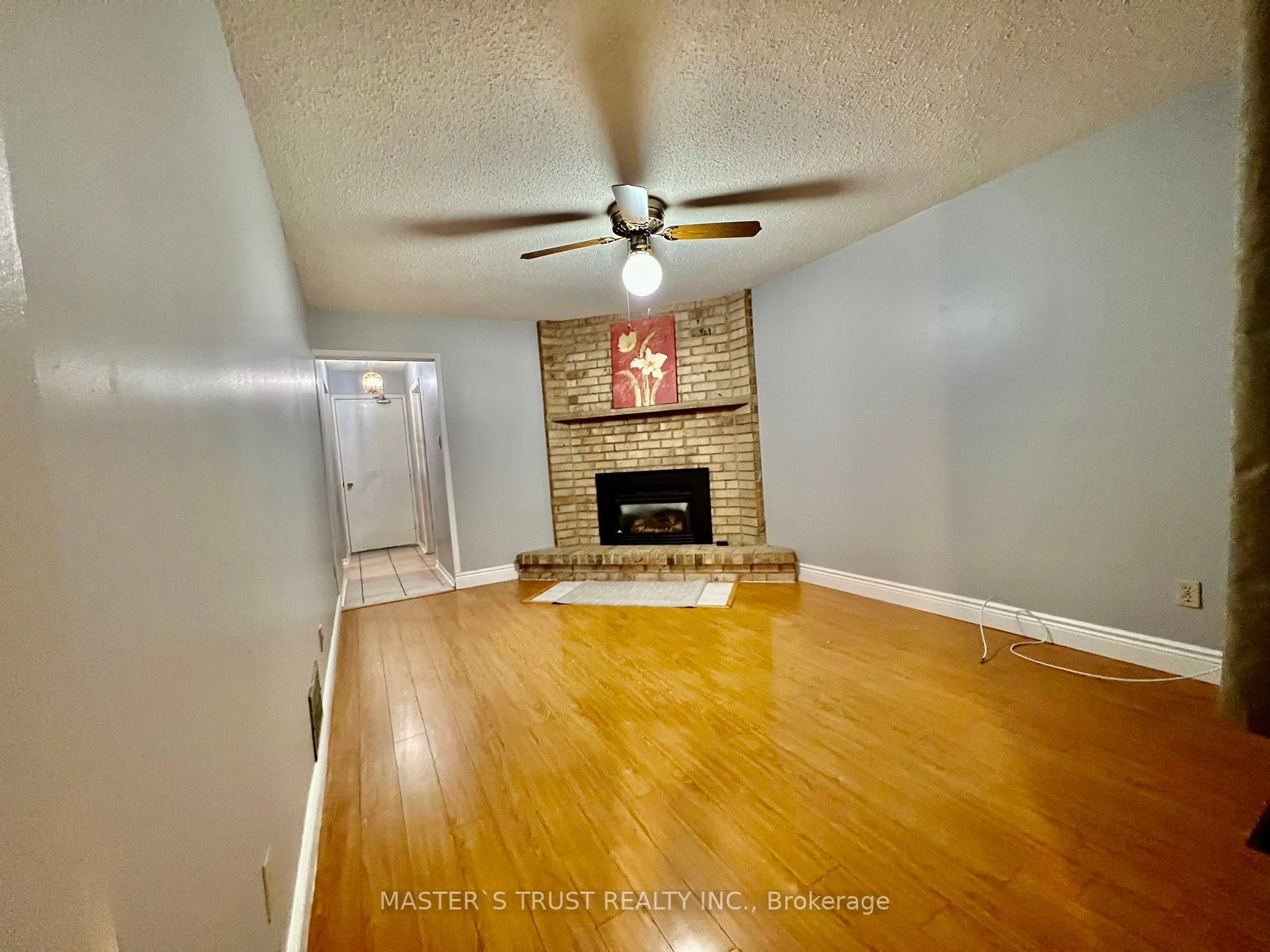 63 Stillwater Cres