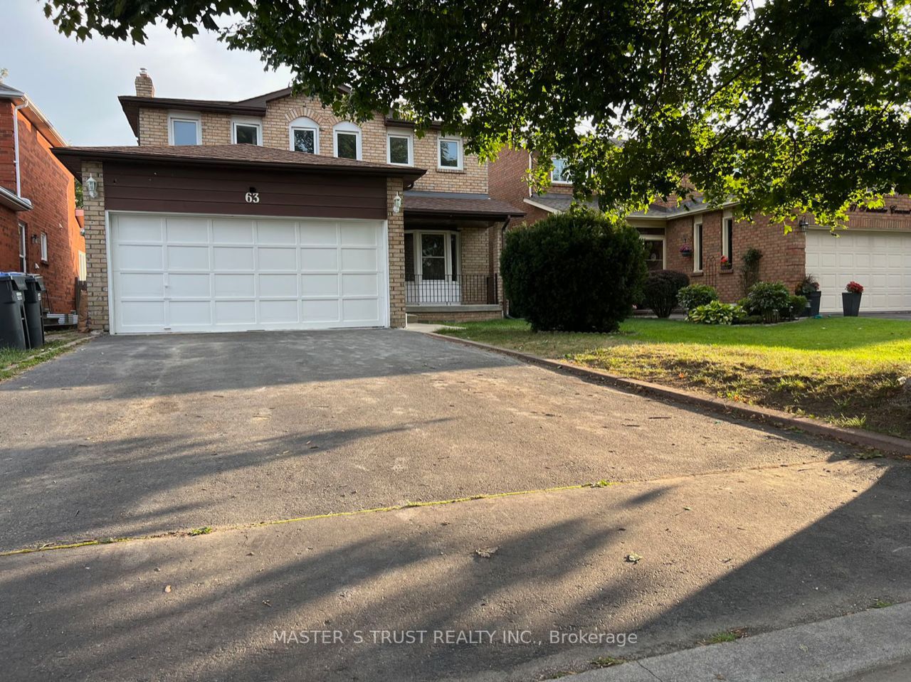 63 Stillwater Cres
