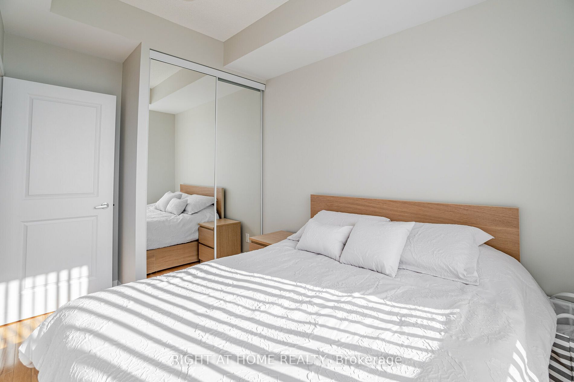 225 Sherway Gardens Rd, #1210