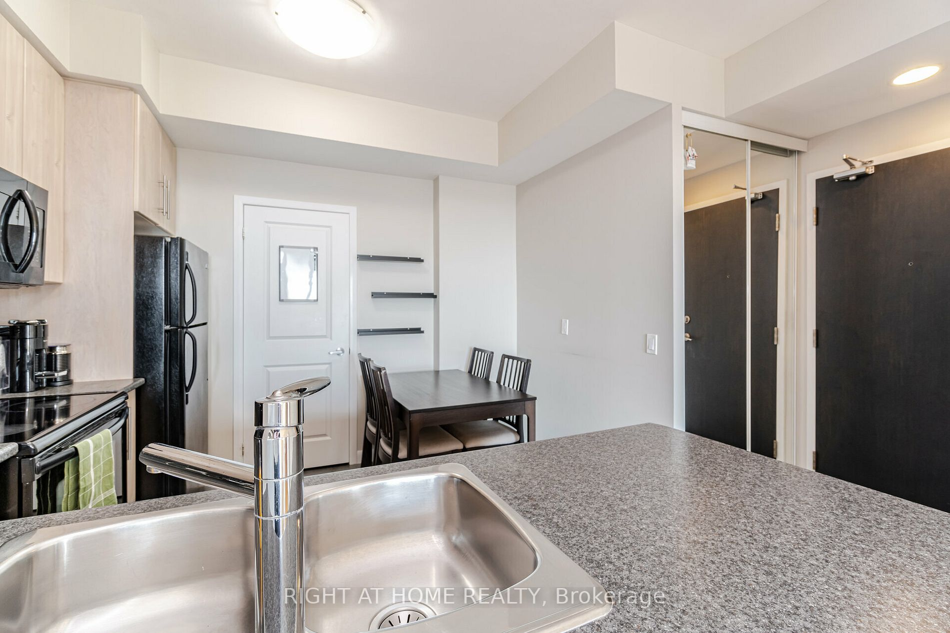 225 Sherway Gardens Rd, #1210