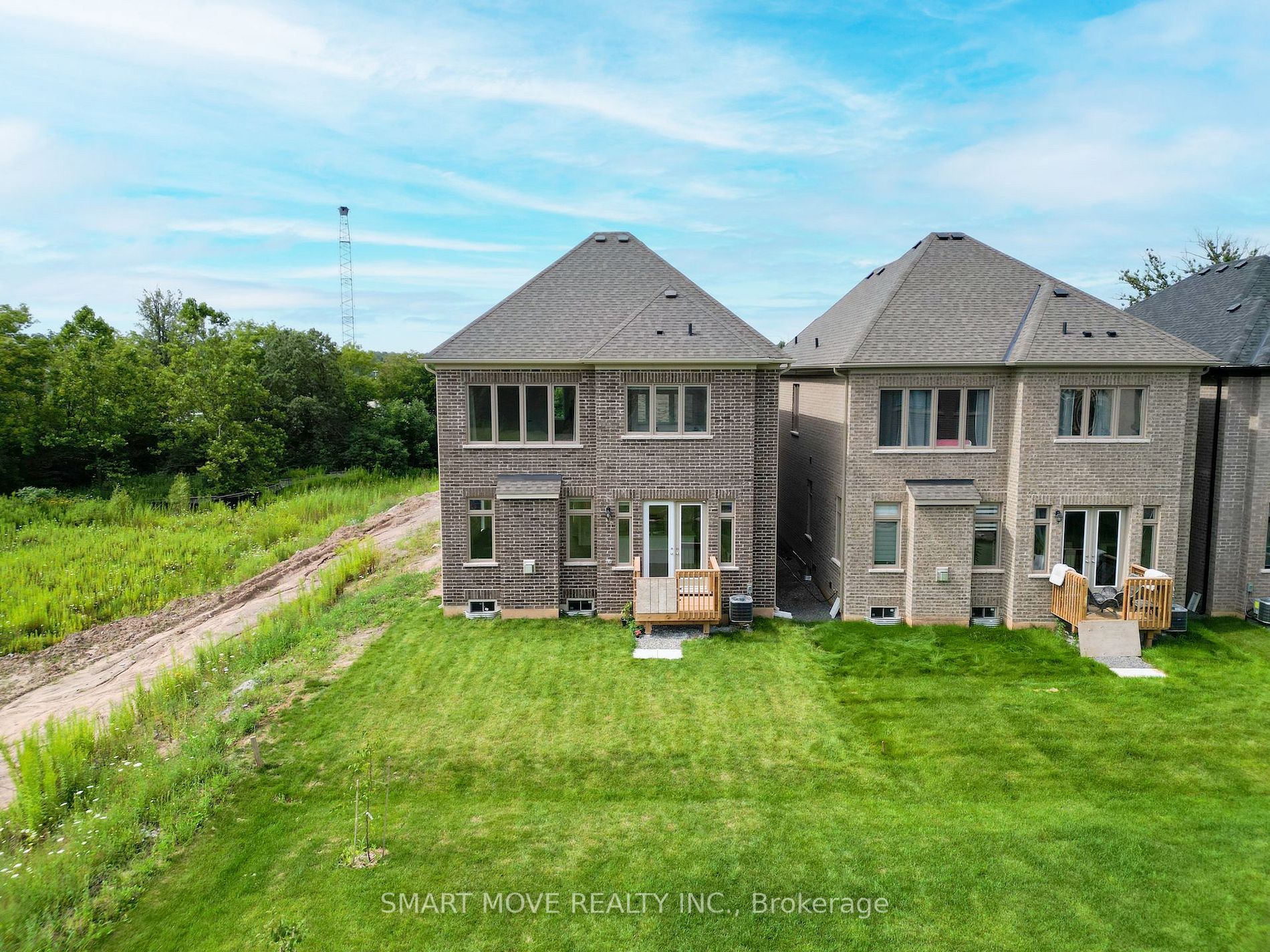 1163 Queens Plate Rd