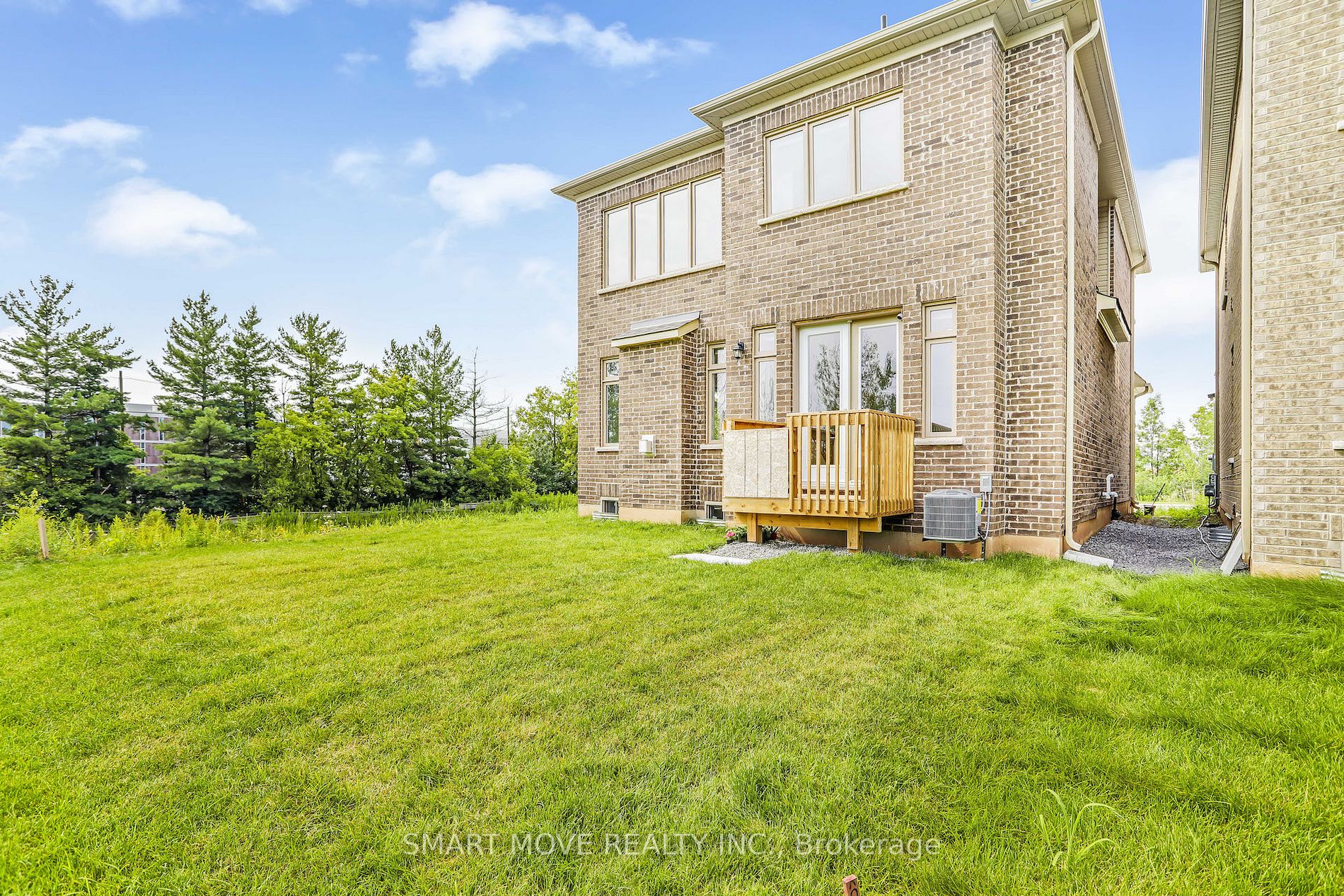 1163 Queens Plate Rd