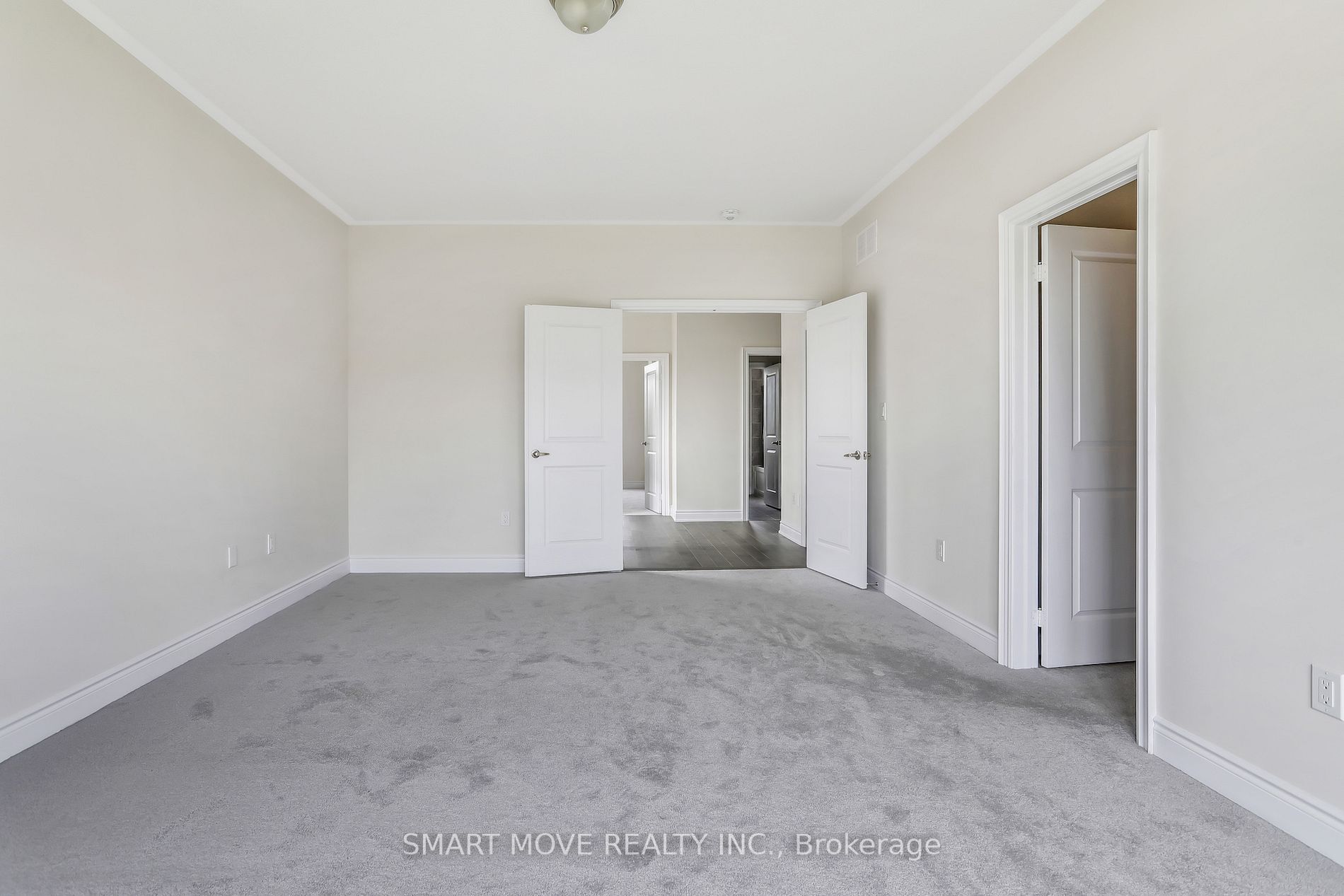 1163 Queens Plate Rd
