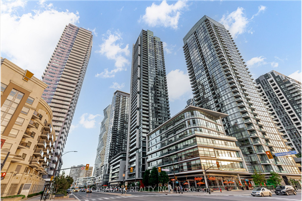4070 Confederation Pkwy, Mississauga
