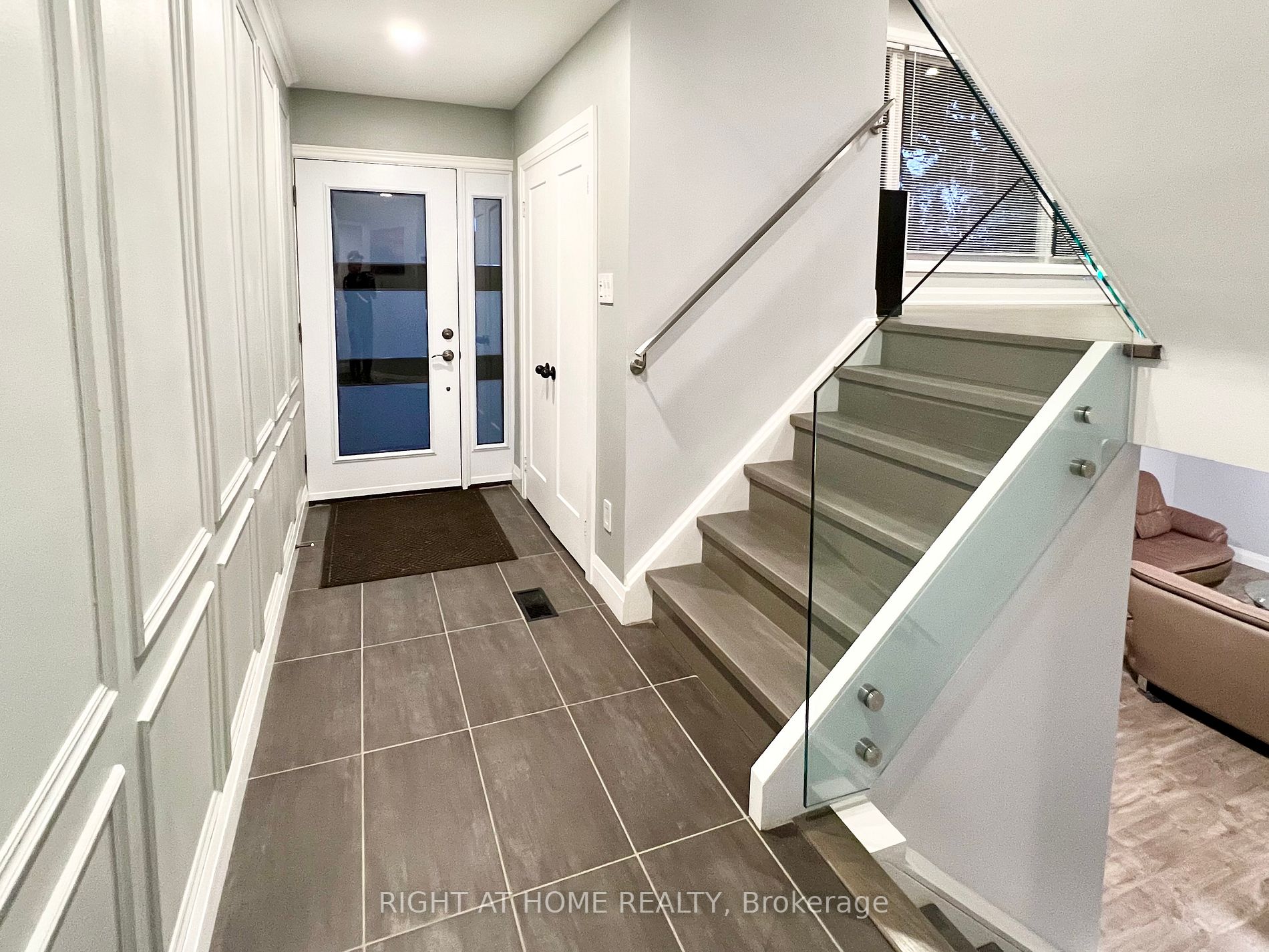 3335 Enniskillen Circ