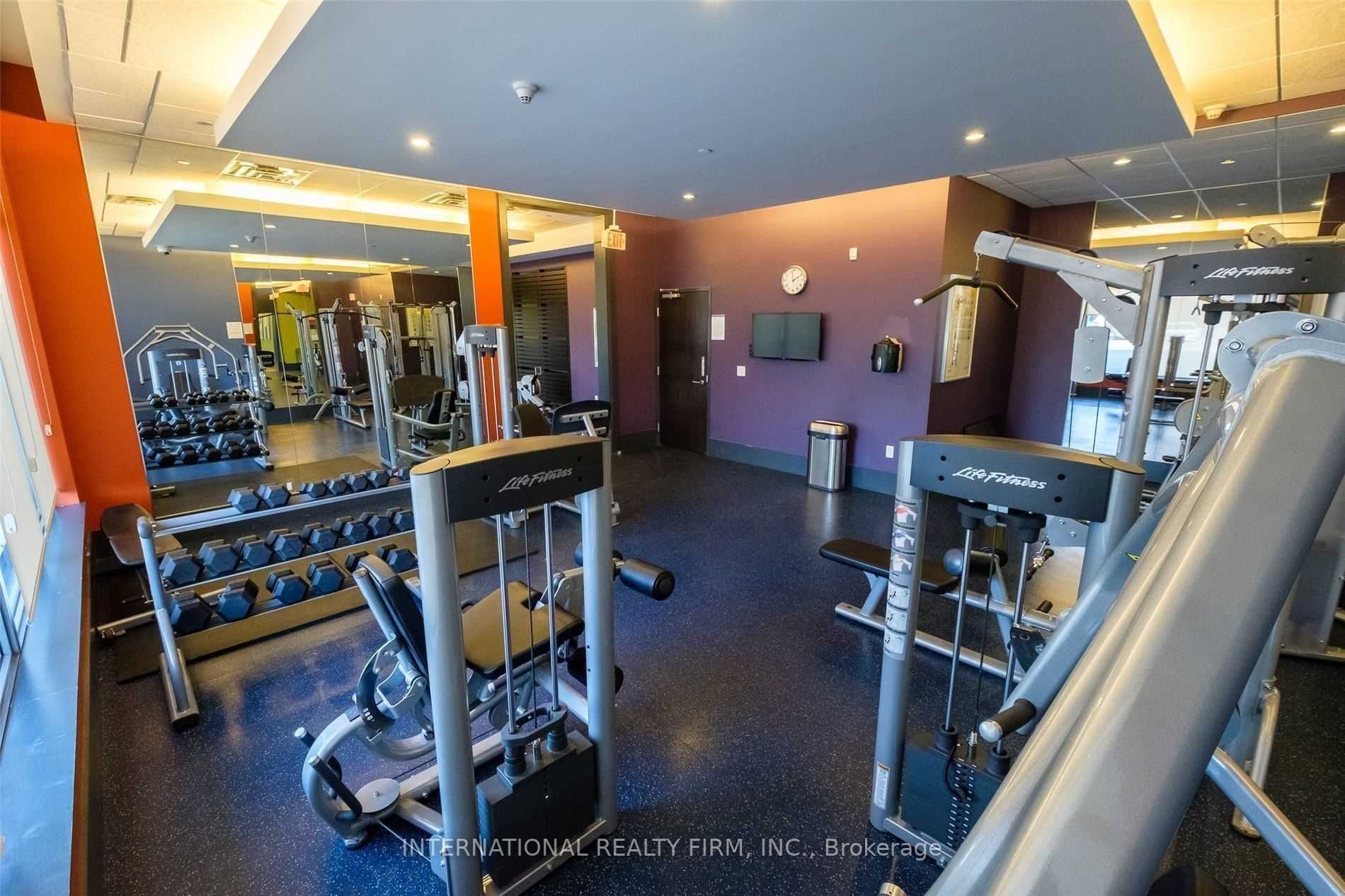 1185 The Queensway Ave, #215