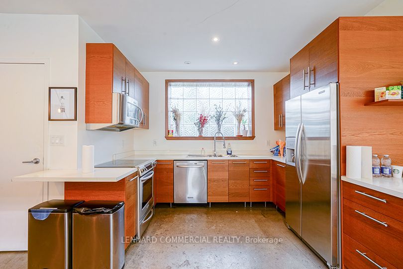1444 Dupont St, #21