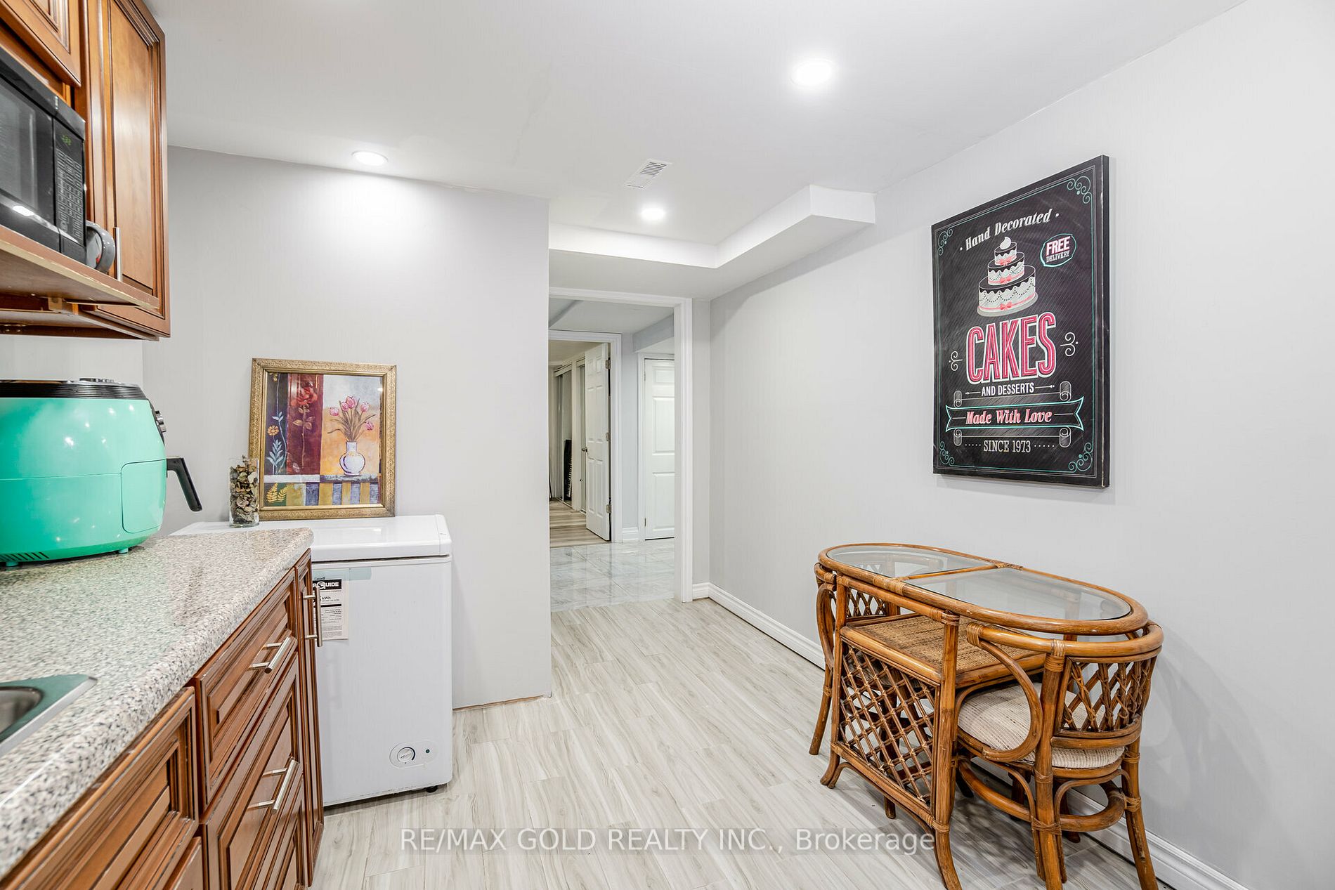 44 Stanley Crt
