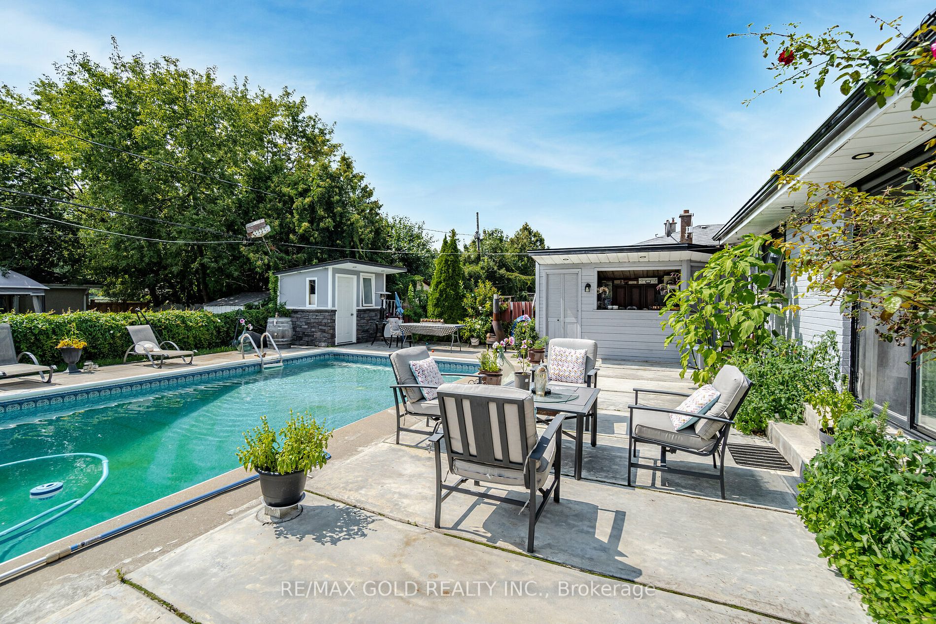 44 Stanley Crt