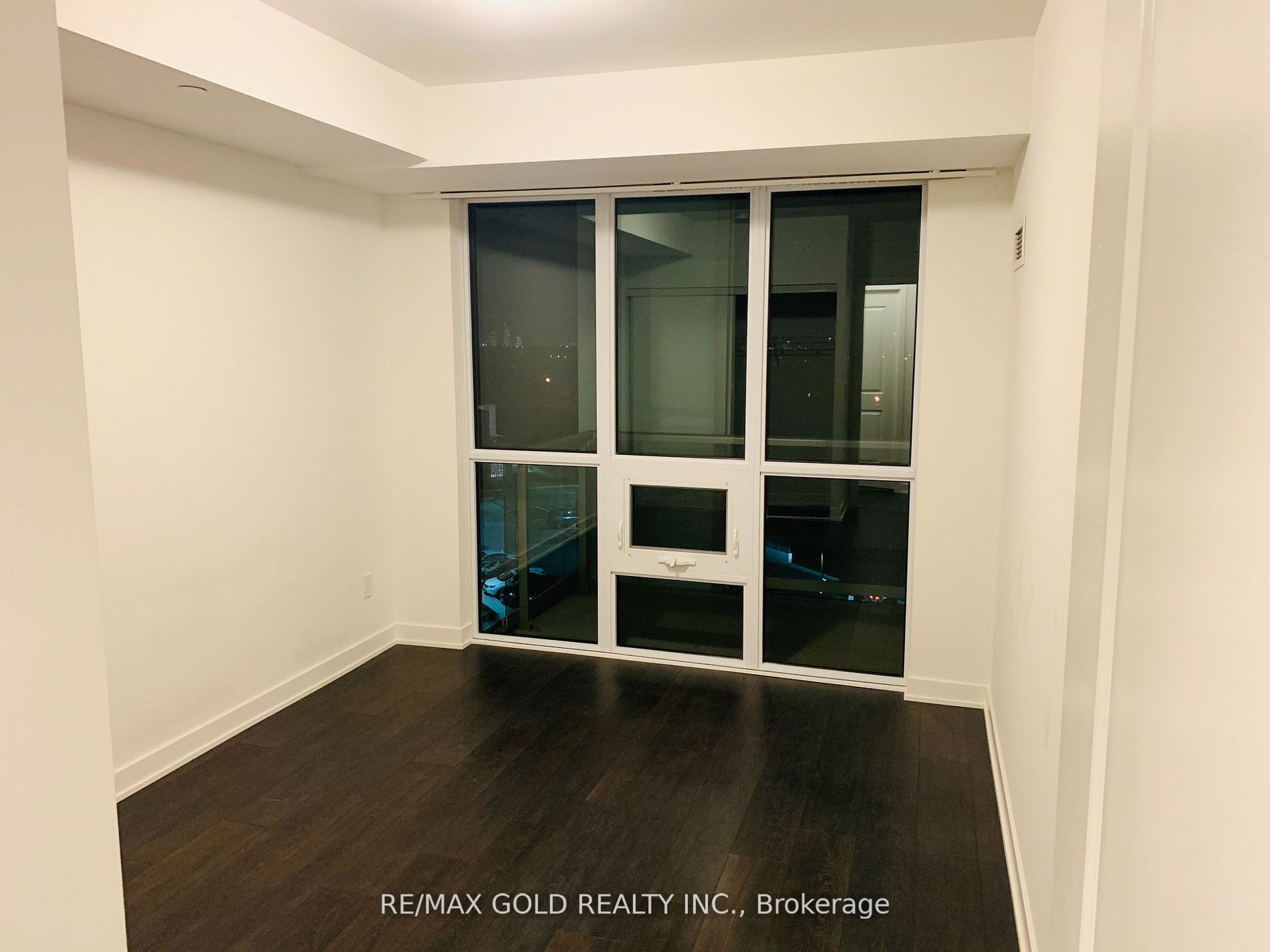 4633 Glen Erin Dr, #607