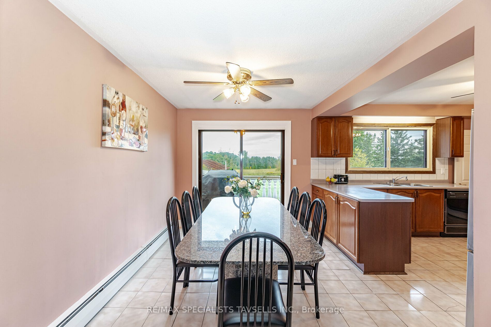 10661 Halls Lake Sdrd