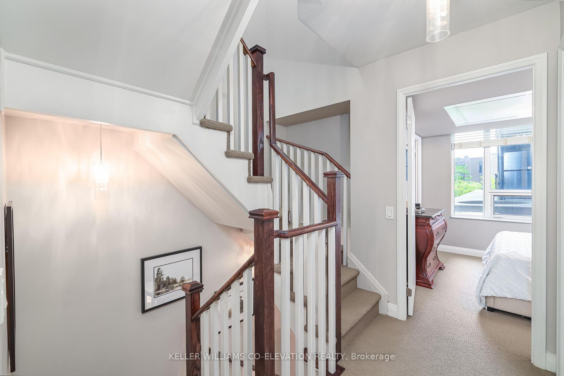 5 Valhalla Inn Road, #TH 110