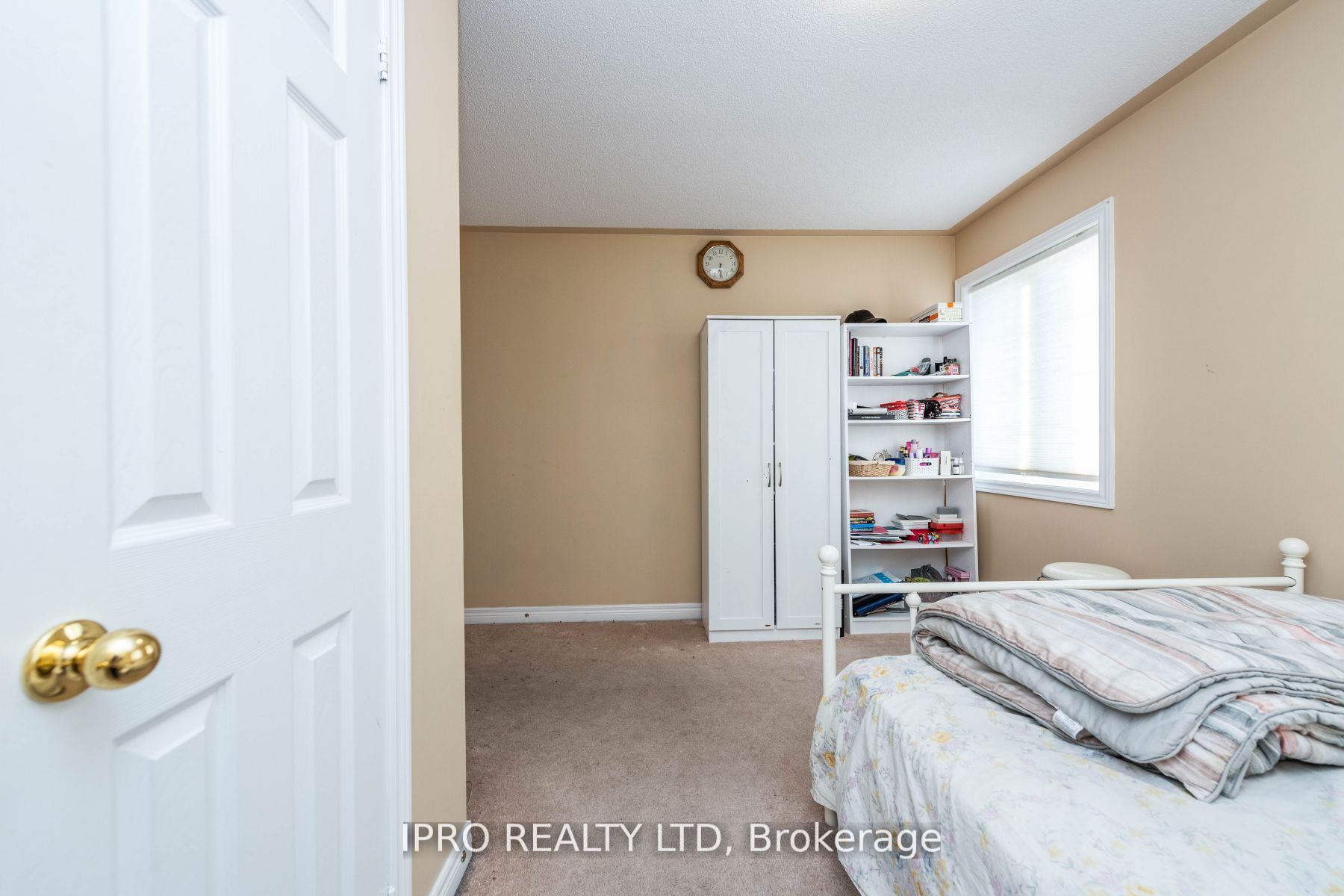 41 Fallstar Cres