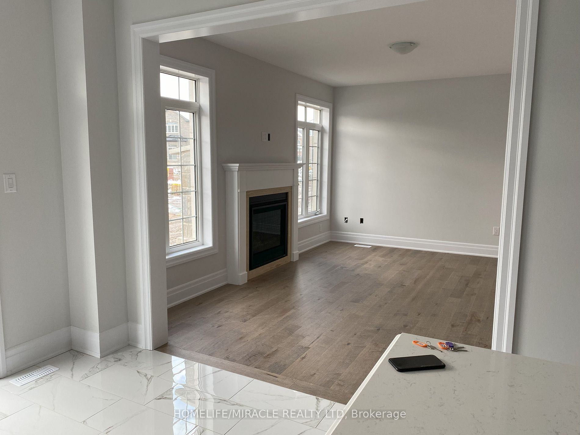12 Rosewell Cres
