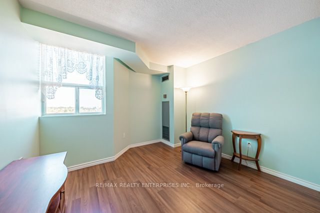 3845 Lake Shore Blvd, #911