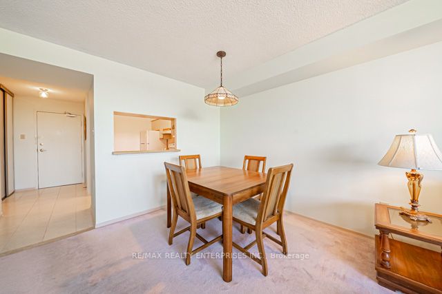3845 Lake Shore Blvd, #911