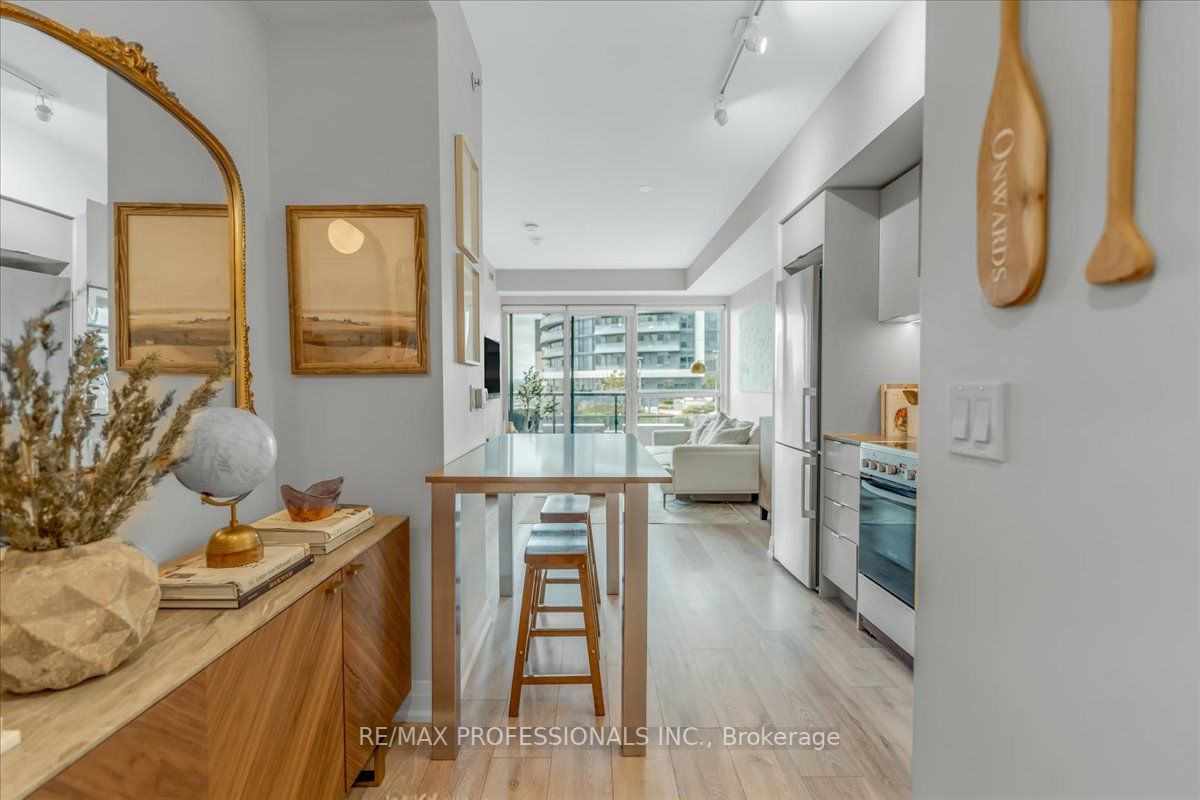 26 Gibbs Rd, #629