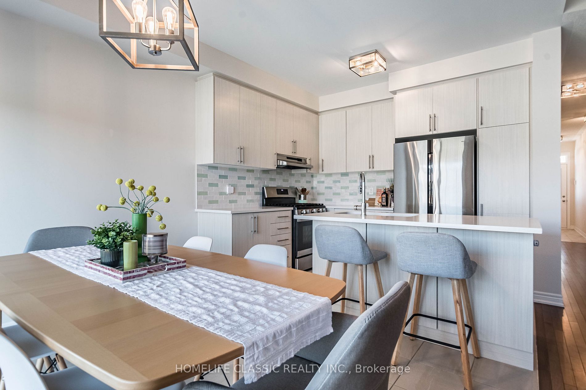 18 Bluestone Cres, #39