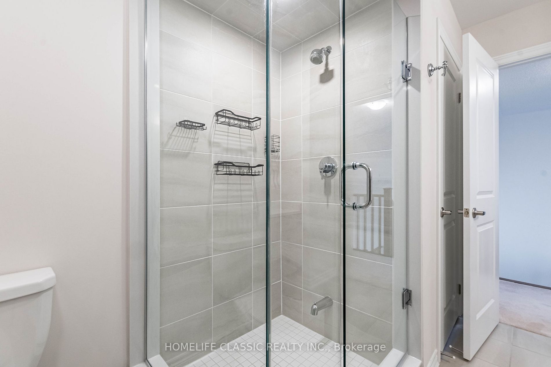 18 Bluestone Cres, #39