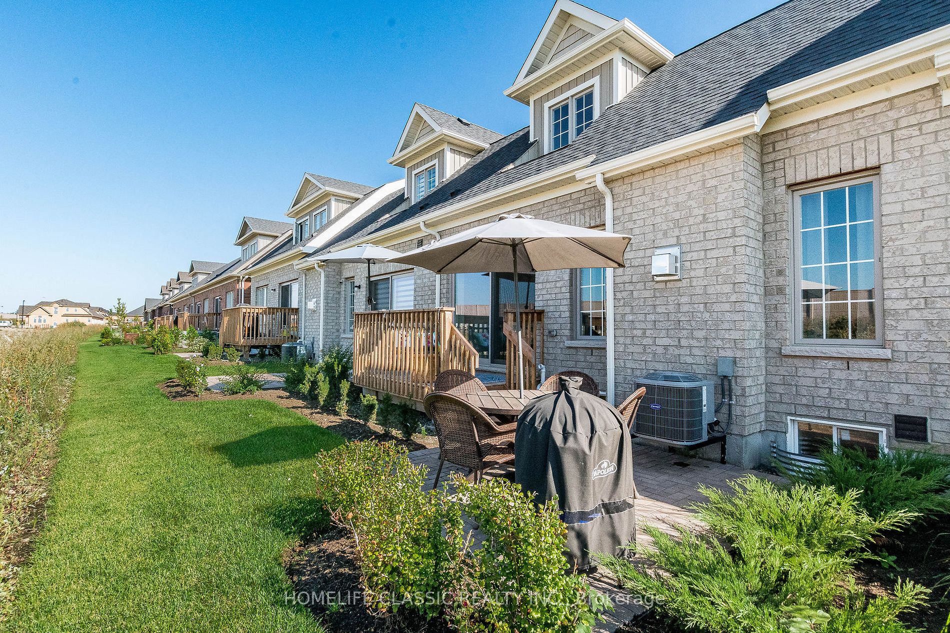 18 Bluestone Cres, #39