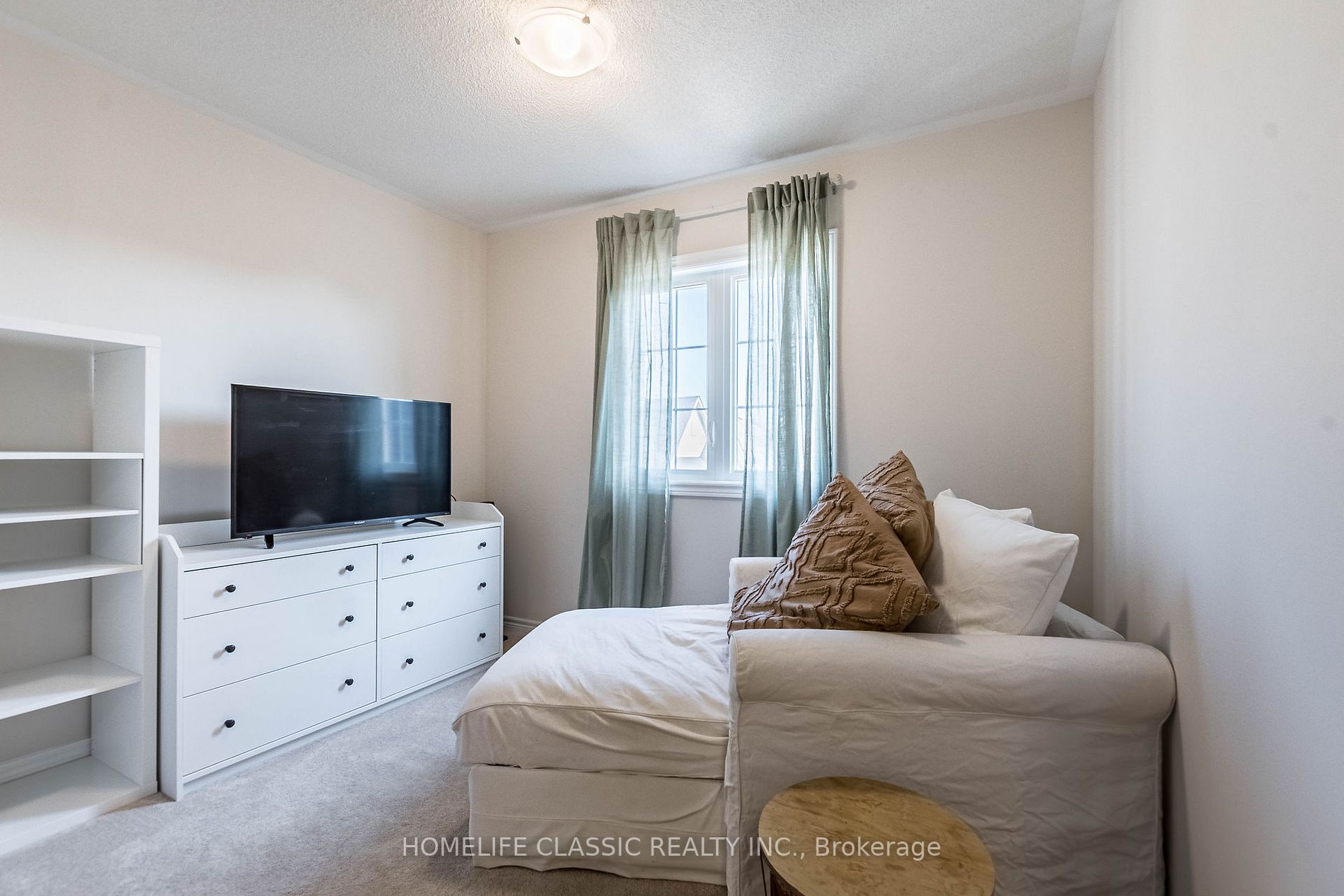 18 Bluestone Cres, #39